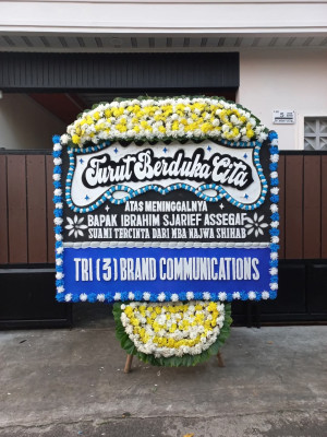 Papan Bunga Duka di Panorama